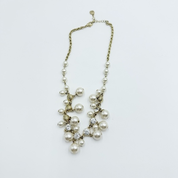 MONET GOLD WITH CLEAR RHINESTONES & FAUX PEARL BIB DESIGN NECKLACE - Picture 3 of 6